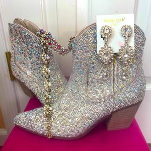 BNIB Sincerely Jules blingy rhinestone ankle boots